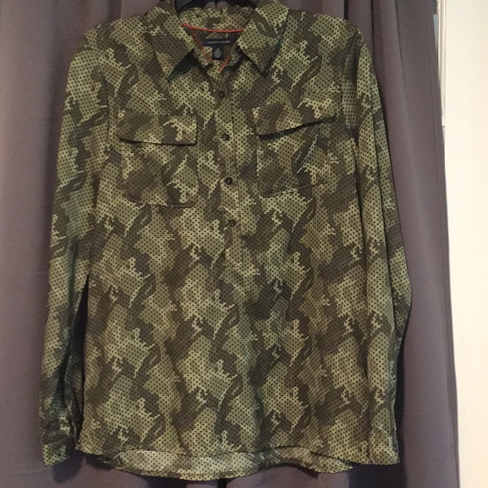 Tommy Hilfiger dress shirt